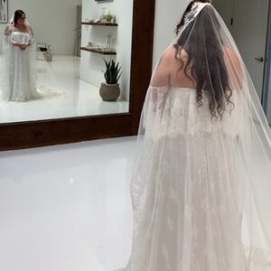 Wedding dress
